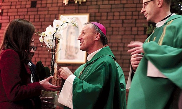 Jubileuszowa Eucharystia pod przewodnictwem biskupa pomocniczego diecezji warszawsko-praskiej Marka Solarczyka.