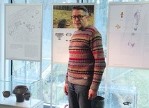 Krzysztof Godon, archeolog, kierownik Grodziska w Sopocie, uważa, że tajemniczych obiektów nie należy łączyć z funkcjami astronomicznymi 