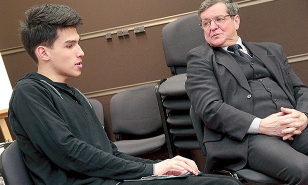 Filip Gonciarek i dr Paweł Kwas dyskutują o tym, czym jest związek sakramentalny