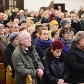 ▲	Wspólne celebrowanie Eucharystii powinno być dla chrześcijanina najważniejszym momentem każdej niedzieli.