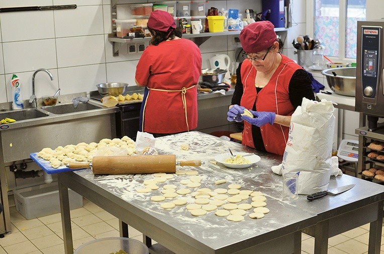 Korytowskie pierogi to uczta dla podniebienia i praca dla mieszkańców.