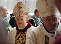 Abp Hoser do bp. Kamińskiego: Życzę posługi radosnej i ufnej