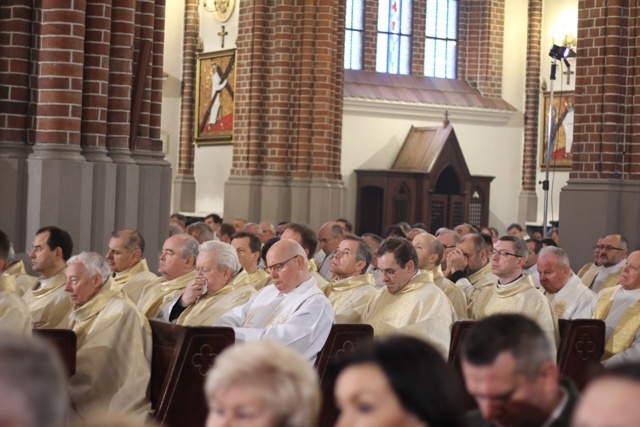 Ingres bp. Romualda Kamińskiego do praskiej katedry