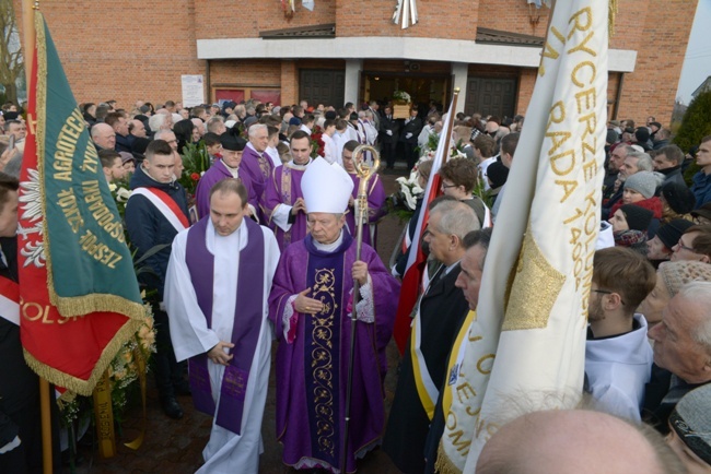 Pogrzeb śp. ks. Ryszarda Szczęśniaka