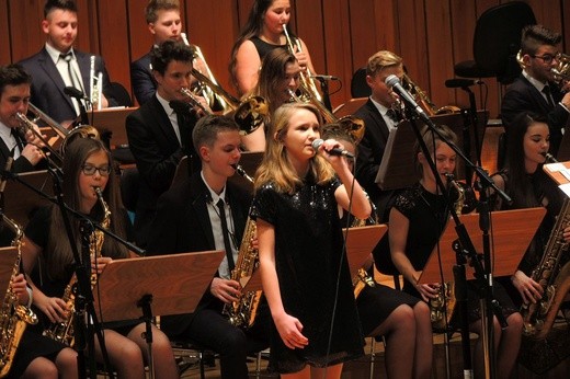 Big band młodych dla Hospicjum św. Kamila