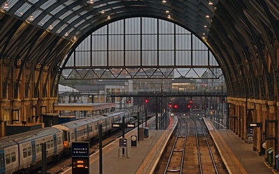 Londyńska stacja kolejowa Charing Cross została zamknięta