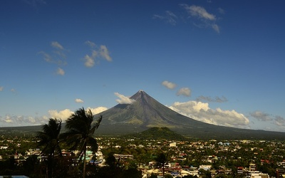 Wulkan Mayon coraz groźniejszy