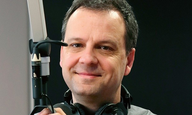 – Staramy się być wszędzie, gdzie coś  się dzieje – mówi Sylwester Strzałkowski,  szef newsroomu Radia eM.