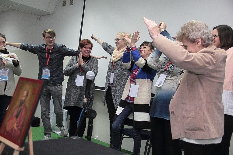 Kurs animacji modlitwy charyzmatycznej