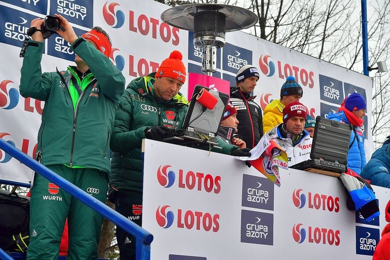 Kibicowanie pod Wielką Krokwią