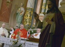 Mszy św. z poświęceniem w kościele w Jedlni przewodniczył bp Piotr Turzyński