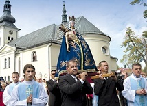 W tym roku przypada 25. rocznica koronacji Piety Hałcnowskiej.