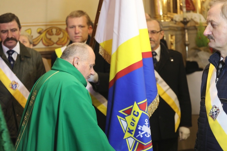 Poświęcenie sztandaru Rycerzy Kolumba w Gilowicach