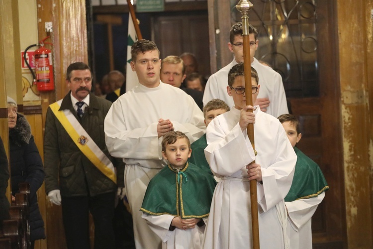 Poświęcenie sztandaru Rycerzy Kolumba w Gilowicach