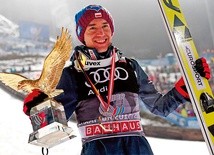 Kamil Stoch: jego wysoka forma w obecnym sezonie sprawia, że ma ogromne szanse na olimpijskie złoto. Dzięki jego wsparciu nasza drużyna także może wskoczyć na podium.