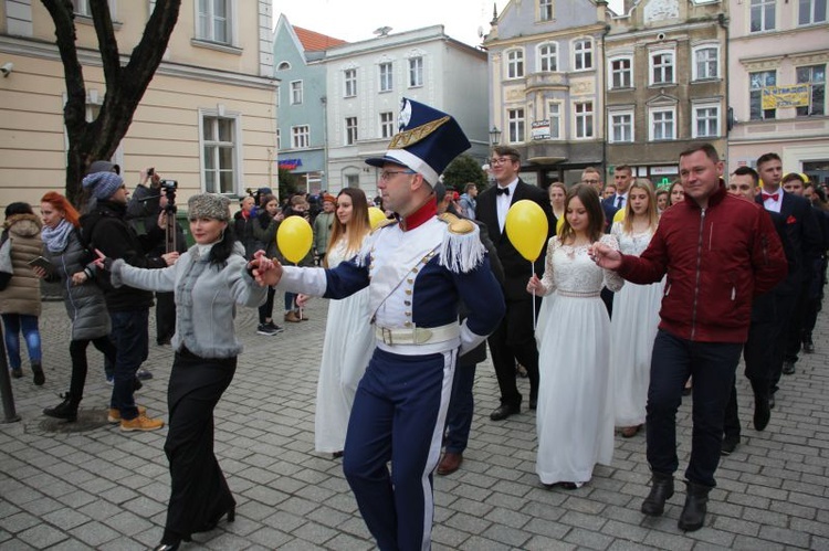 Polonez na zielonogórskiej starówce