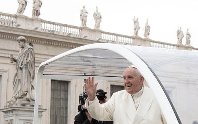 Papież wzywa wiernych do modlitwy o położenie kresu korupcji
