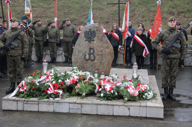 Rocznica rozstrzelania 54 zakładników w Dębicy