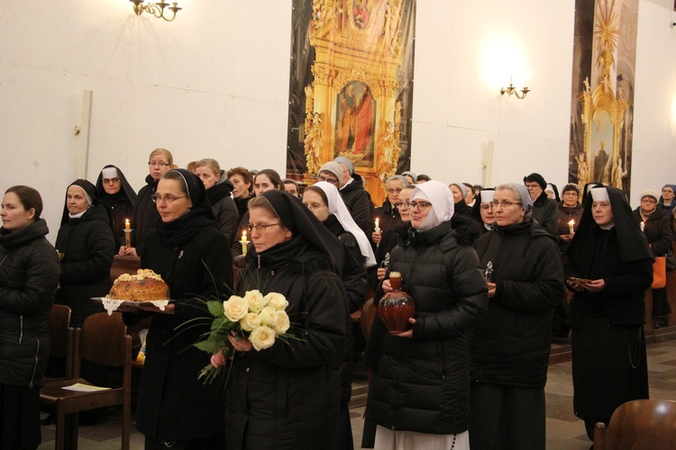 Diecezjalne obchody Dnia Życia Konsekrowanego w Łowiczu