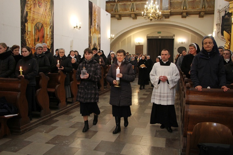 Diecezjalne obchody Dnia Życia Konsekrowanego w Łowiczu