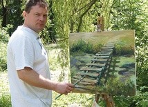 ▲	– Tworzenie jest dla mnie sposobem na życie. Praktycznie każdą wolną chwilę poświęcam na malowanie – mówi Wojciech Witkowski z Sierpca.