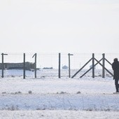 Należy natychmiast zmienić nazwę Majdanek i Auschwitz-Birkenau?