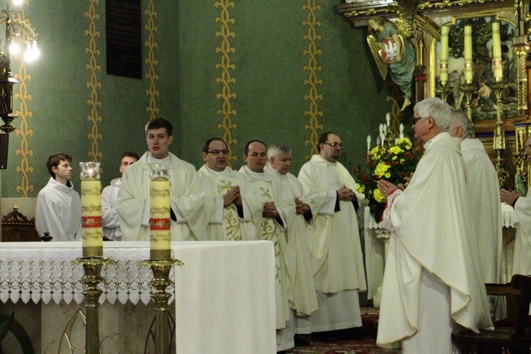 Poświęcenie tablicy upamiętniającej Helenę Kmieć