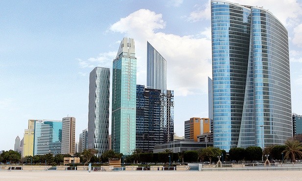 Abu Zabi – nowoczesne miasto, które powstało na pustyni. Czy jest to dobre miejsce do życia, czy przerażający moloch?