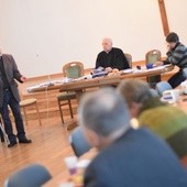 ks. Tadeusz Faryś zaproponował katechetom współpracę przy mówieniu o misjach