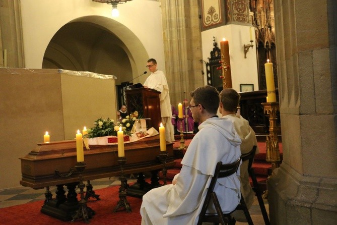 Pogrzeb o. Reginalda Wiśniowskiego - najstarszego dominikanina polskiego