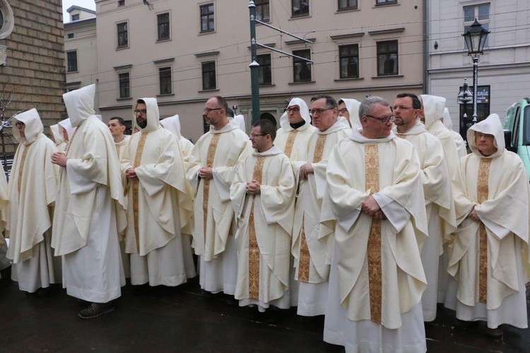 Pogrzeb o. Reginalda Wiśniowskiego - najstarszego dominikanina polskiego