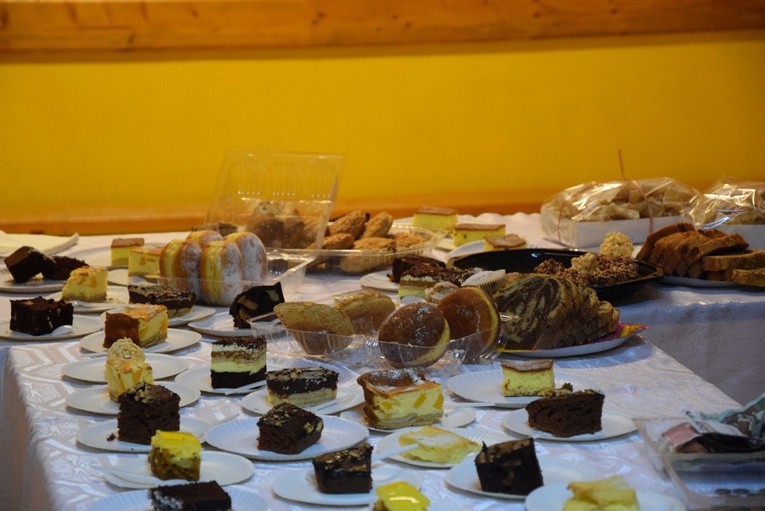 Kiermasz charytatywny w Jaktorowie