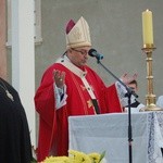 Abp Józef na fotografii