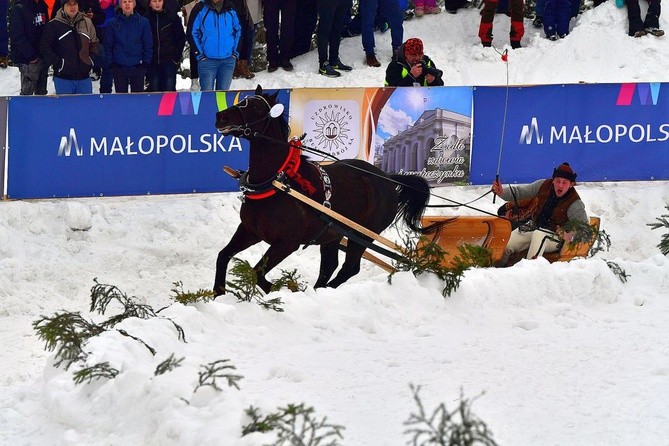 Góralskie wyścigi na śniegu