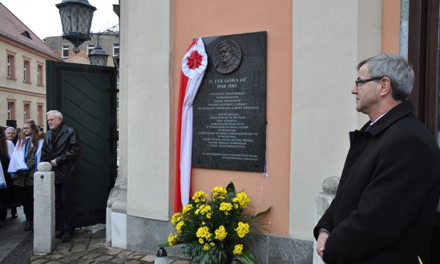 Przyszliśmy się ukłonić, Prudniku, za Jana...