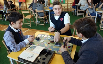 Uczennice z Wrocławia stworzyły grę o Misiu Wojtku