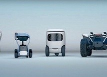 Drużyna robotów Hondy 3E w komplecie. Od lewej: przyjazny A18, usłużny B18, sprytny C18 i silny D18