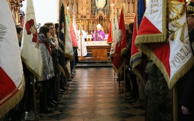 Msza św. w kościele powizytkowskim w 78. rocznicę wywózki Polaków na Sybir