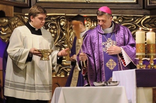 Środa Popielcowa w katedrze św. Mikołaja w Bielsku-Białej