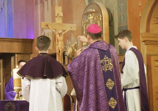 Środa Popielcowa w katedrze św. Mikołaja w Bielsku-Białej