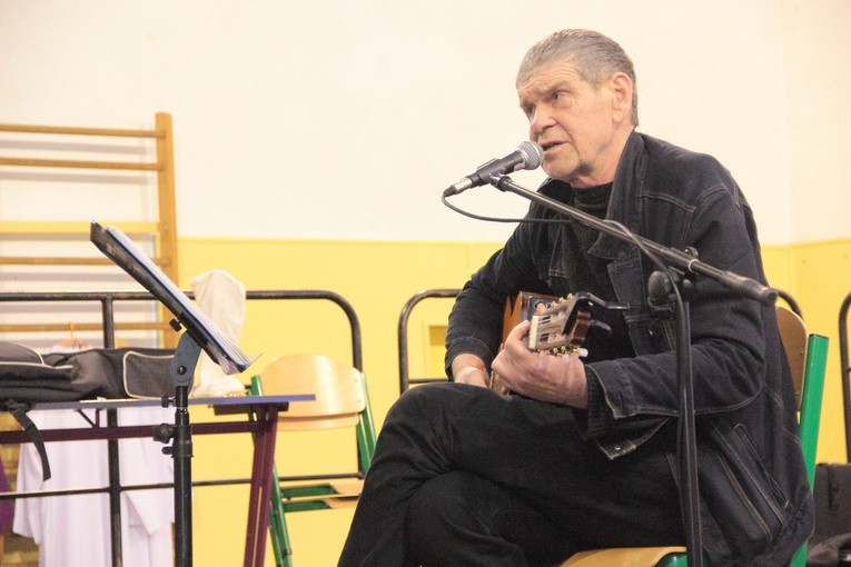 Rekolekcje na hali w Czaplinku