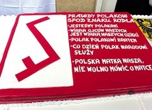 ▲	Nazwa powstała z dwóch słów – ROdzina i goDŁO.