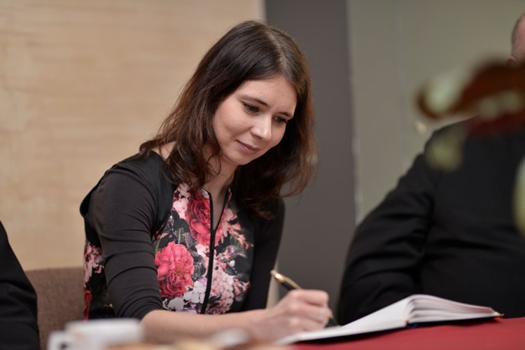 W kilku edycjach DDK uczestniczyła Maria Rogaczewska-Ros