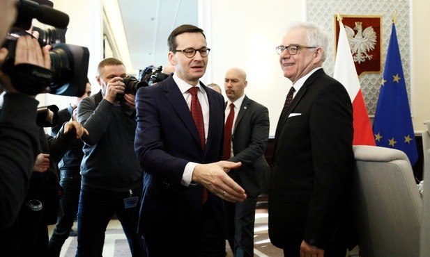 "Wyłączną winę za wszystkie zbrodnie..."