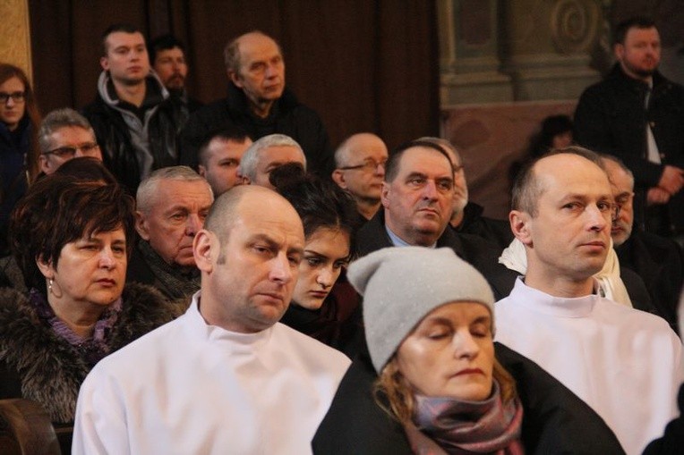 Nowi szafarze Komunii św.