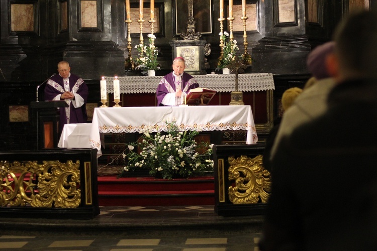 Liturgia stacyjna w kościele Świętych Piotra i Pawła