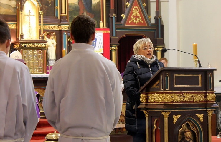 Podziękowanie bp. Andrzejowi Iwaneckiemu 