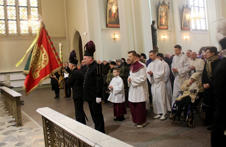 Podziękowanie bp. Andrzejowi Iwaneckiemu 