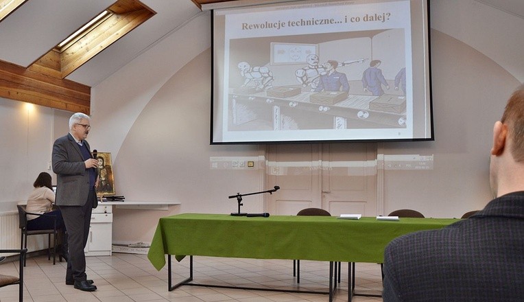 Sympozjum w Płońsku