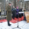 Po Mszy św. z kościoła wyruszyła procesja do pomnika Bitwy pod Olszynką Grochowską.